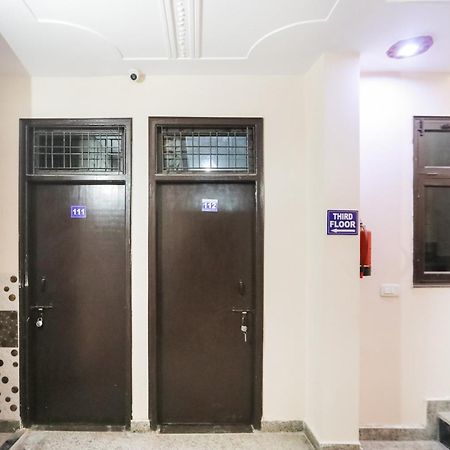 Spot On Main View Guest House Near Leisure Valley Park Gurgaon Esterno foto