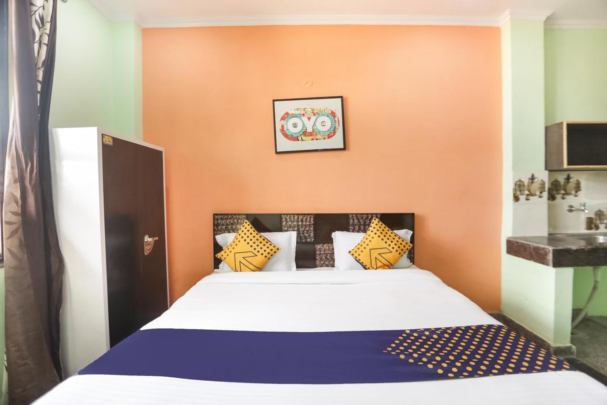 Spot On Main View Guest House Near Leisure Valley Park Gurgaon Esterno foto