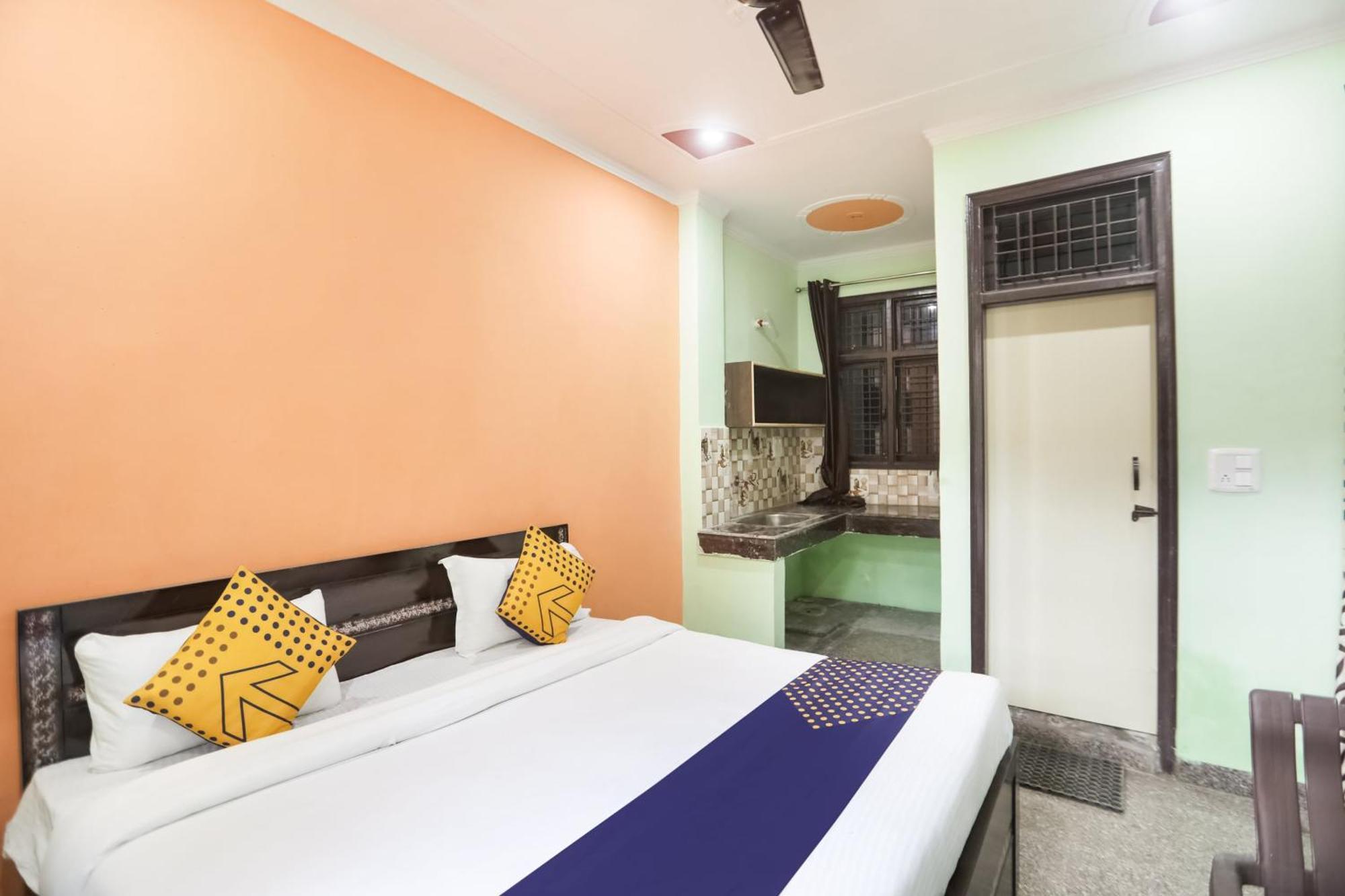 Spot On Main View Guest House Near Leisure Valley Park Gurgaon Esterno foto